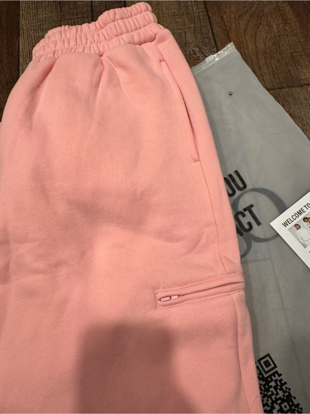 Comfrt Pastel Airplane Mode Travel Sweatpants Brand New - Picture 3 of 4